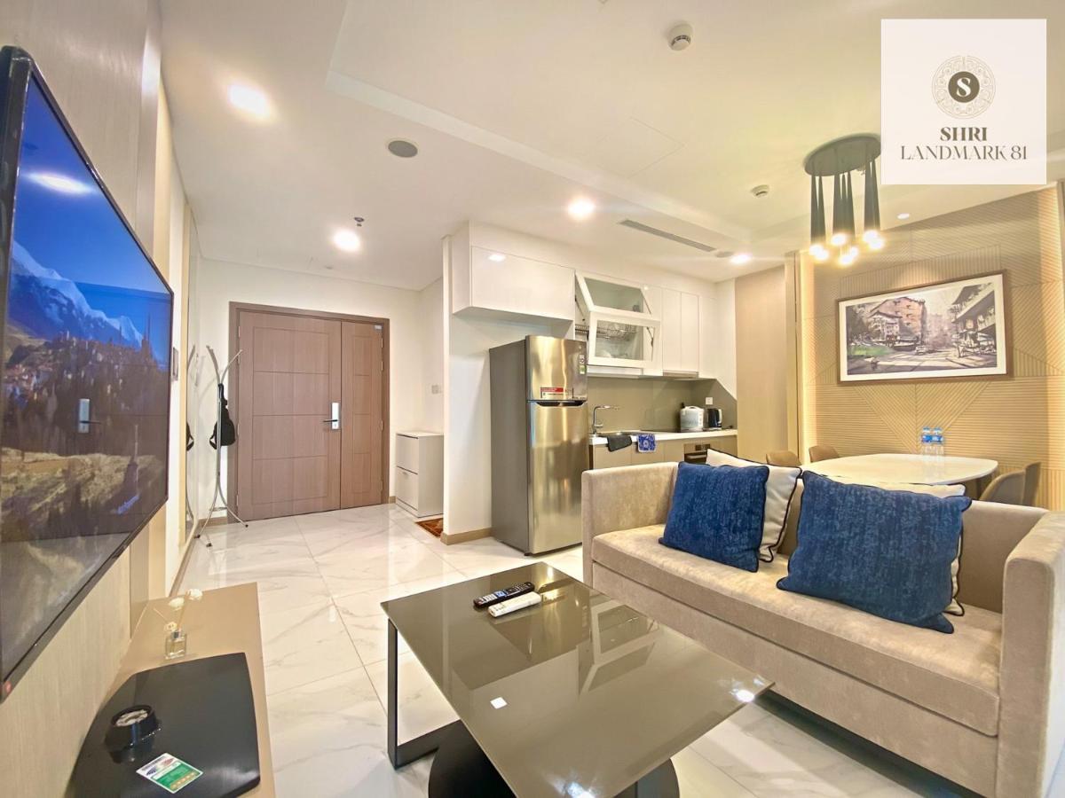 Shri Landscape - Landmark 81 Apartment Ho Şi Min Exterior foto